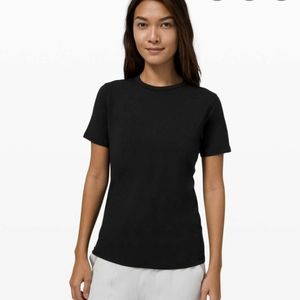Lululemon black shirt Size 8